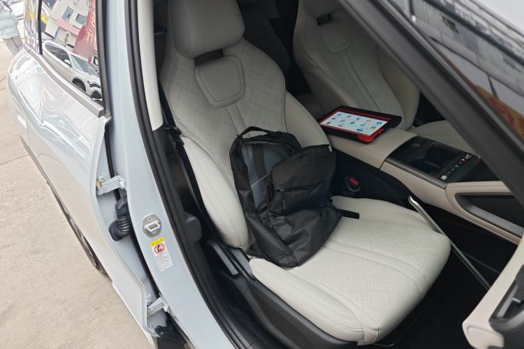 Used BYD Yuan UP 2025 Intelligent Driving Version 401 KM Dynamic Edition