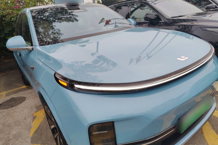 Used Li Auto L8 2024 Ultra Model
