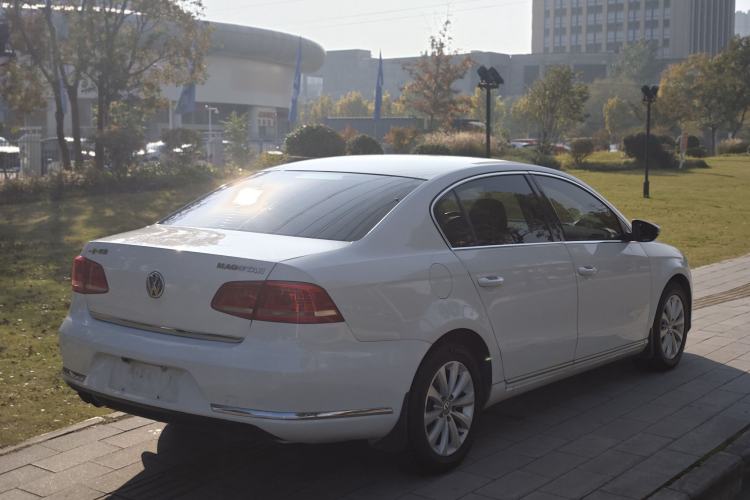 Used Volkswagen Magotan 2013 2.0 TSI Luxury Model