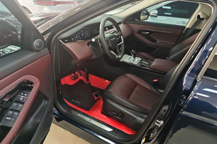 Used Land Rover Range Rover Evoque 2021 Range Rover Velar 249 PS R-Dynamic S Performance Edition