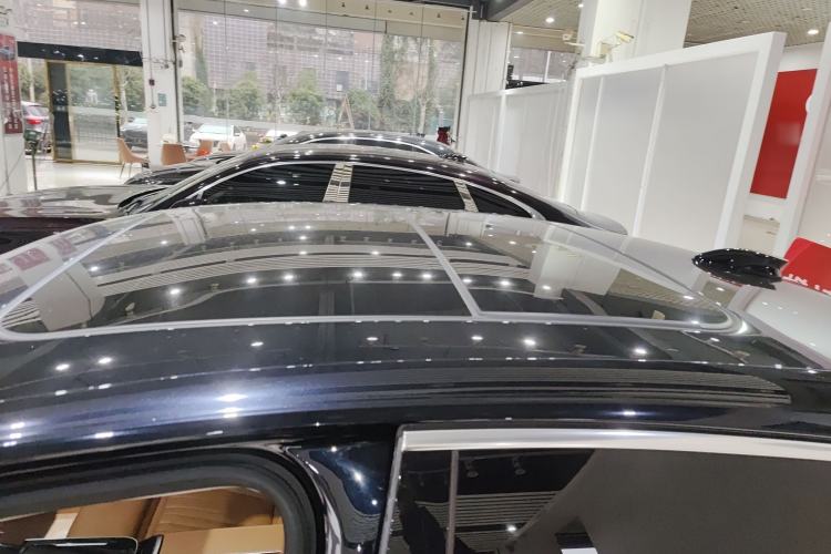 Used Hongqi H9 2024 2.0T Qixiang Luxury Business Edition
