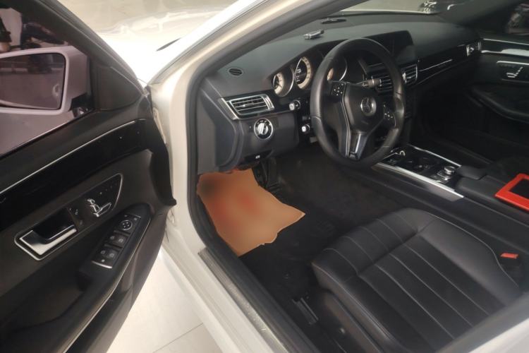 Used Mercedes-Benz E-Class 2015 Facelift E 200 L Sport Edition
