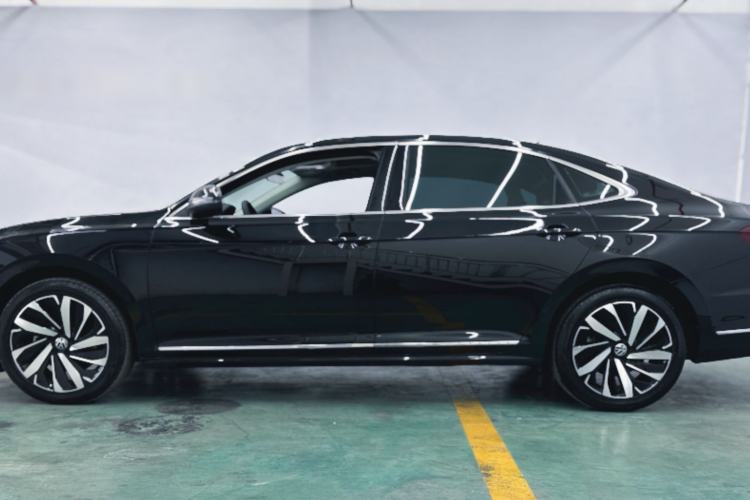 Used Volkswagen Passat 2022 330TSI Starry Elite Edition
