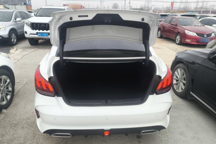 Used MG 5 2022 180 DVVT CVT Youth Luxury Edition
