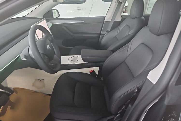 Used Tesla Model Y 2024 Rear-Wheel-Drive Version
