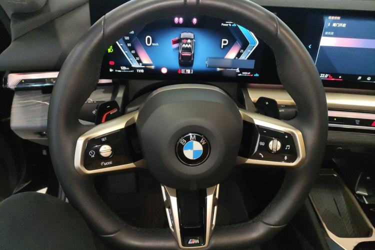 Used BMW 5 Series 2025 530Li Luxury Edition M Sport Package
