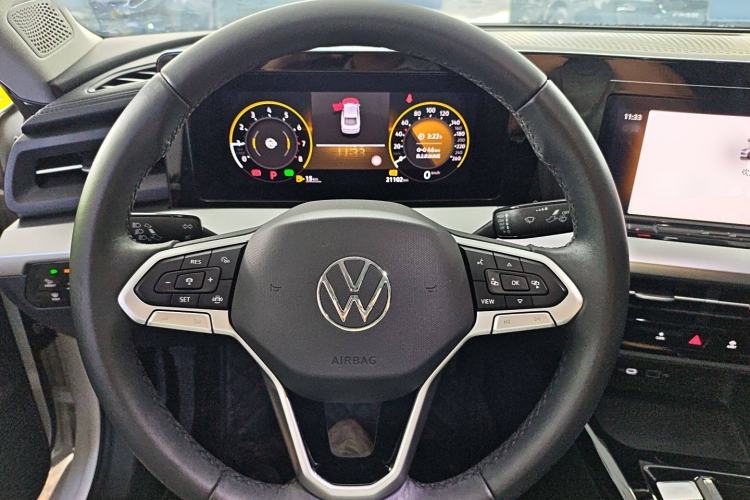 Used Volkswagen Lamando 2023 Lavida L 280TSI DSG Spicy Edition
