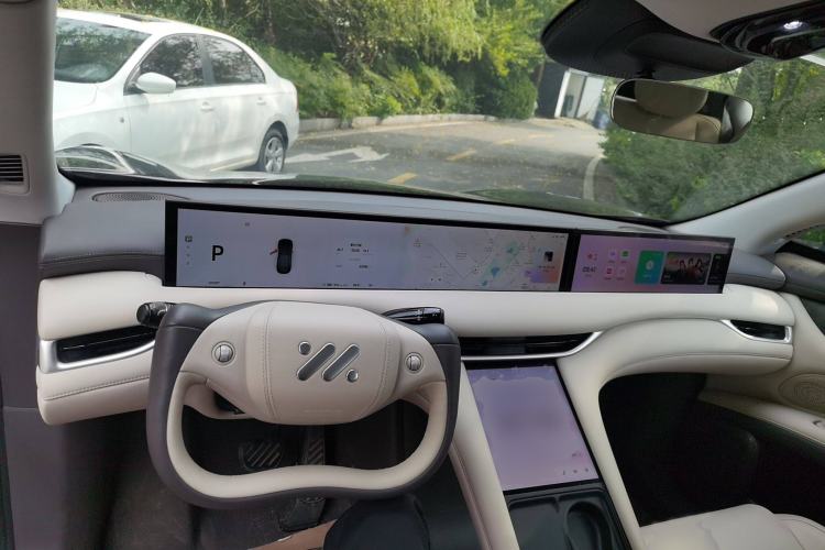 Used  LS6 2023 Max Standard Edition
