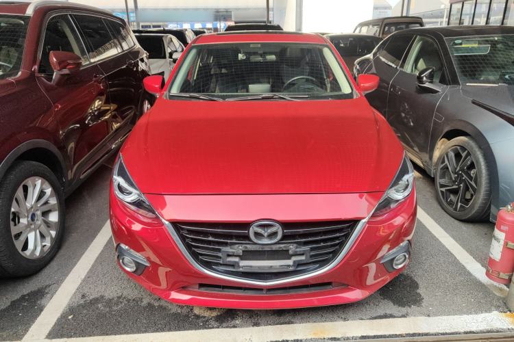 Used Mazda Mazda 3 Axela 2016 Sedan 2.0L Automatic Flagship Model
