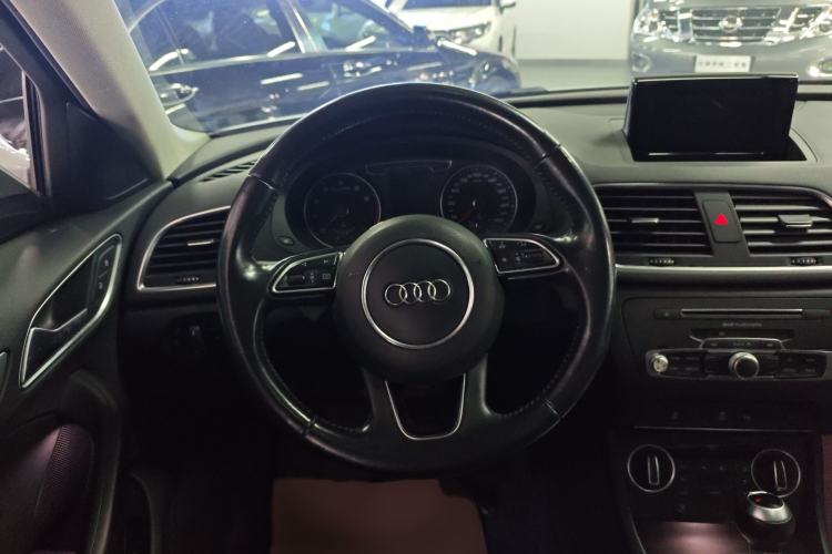 Used Audi Q3 2016 30 TFSI Fashion Model