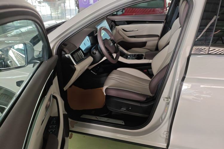 Used BYD Song PLUS New Energy 2025 DM-i 160KM Flagship Model
