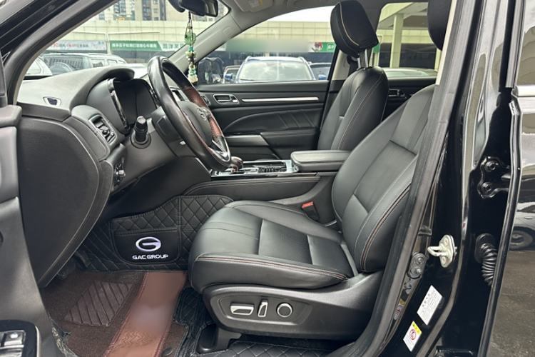 Used GAC Trumpchi GS8 2021 390T Two-Wheel-Drive Dark Knight Edition
