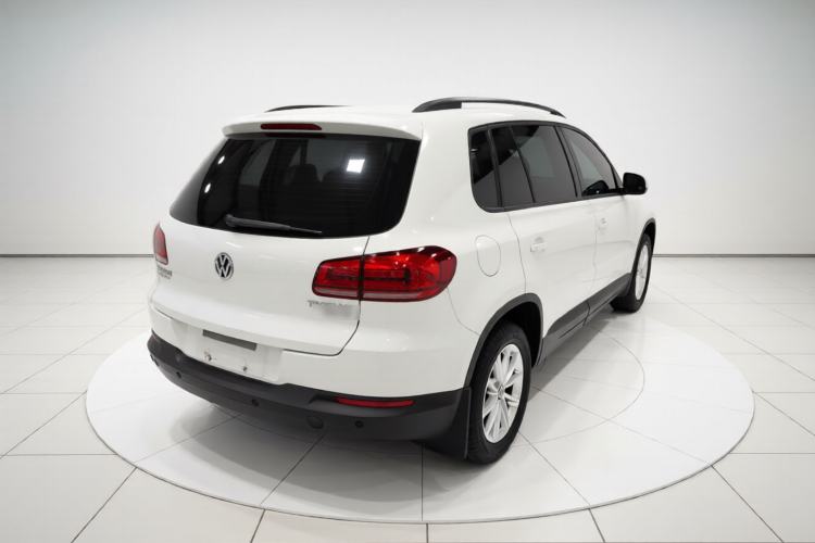 Used Volkswagen Tiguan L 2016 280TSI Automatic Two-Wheel Drive Silk Road Comfort Edition
