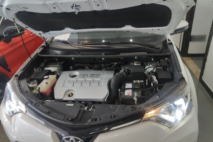 Used Toyota RAV4 2019 2.0L CVT Two-Wheel Drive Pioneer Edition China V Standard