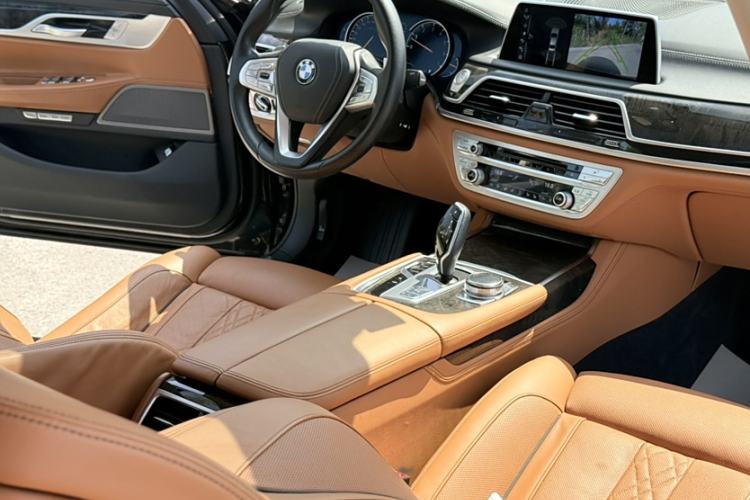 Used BMW 7 Series 2017 740Li Luxury Edition
