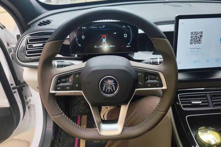 Used BYD Qin PLUS 2024 HONOR Edition DM-i 120KM Beyond Model
