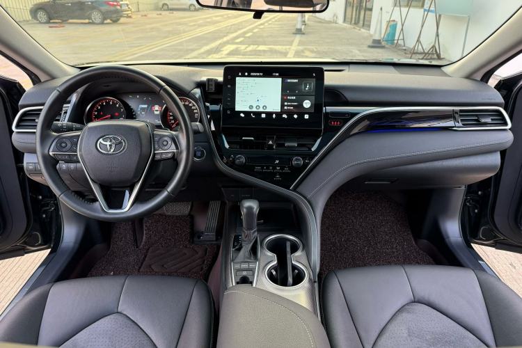 Used Toyota Camry 2021 2.0S FENGSHANG Edition
