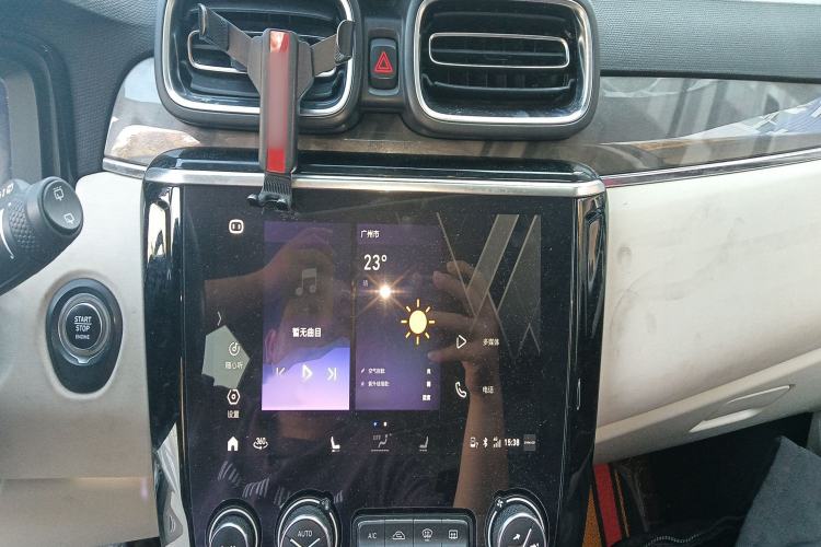 Used Lynk & Co 02 2018 1.5T DCT Two-Wheel Drive Zhaopu Version China V Standard
