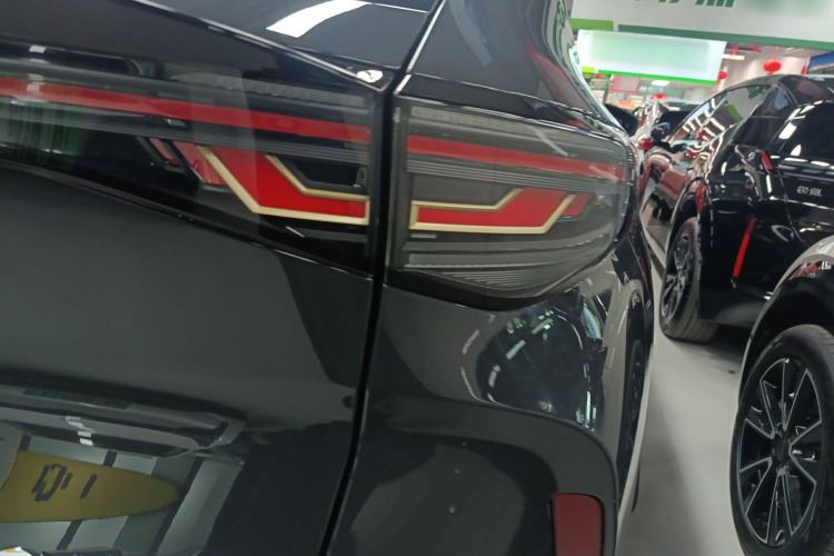 Used Volkswagen ID.UNYX 2024 Pro Long-Range Version
