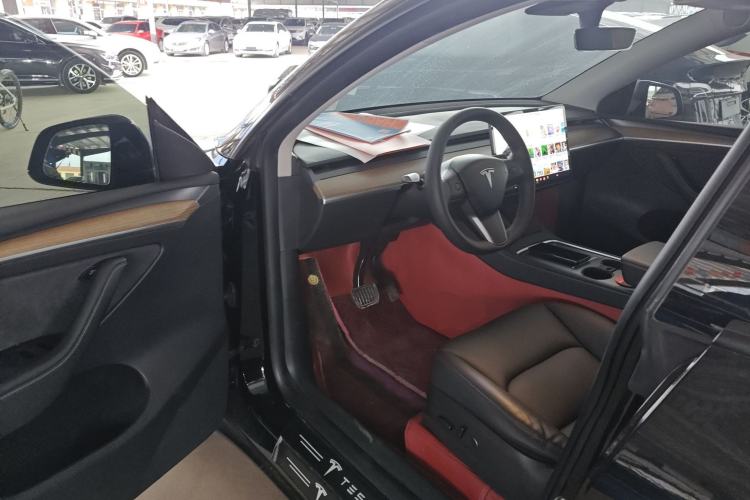 Used Tesla Model Y 2021 Standard Range Rear-Wheel Drive Version