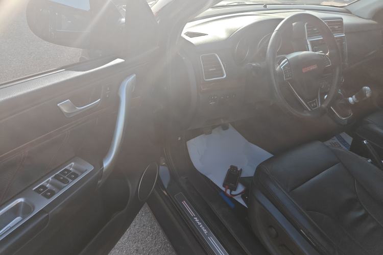 Used Haval H6 2014 Sport Version 1.5T Manual Two-Wheel Drive Elite Edition
