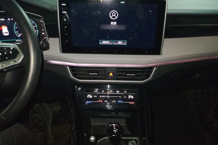 Used Volkswagen Tayron 2023 280TSI Two-Wheel-Drive Luxury Plus Advanced Version
