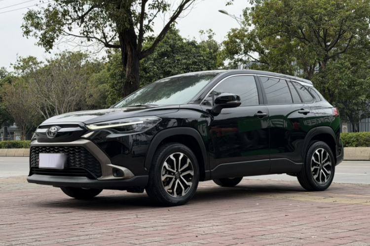 Used Toyota FRONTLANDER 2023 2.0L CVT Luxury Edition