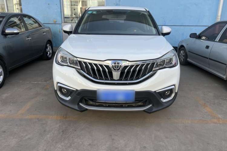 Used Brilliance V3 2020 1.6L Manual Smart Starry Edition
