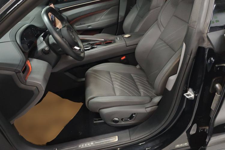 Used Zeekr 001 2024 WE Edition 100 kWh Rear-Drive
