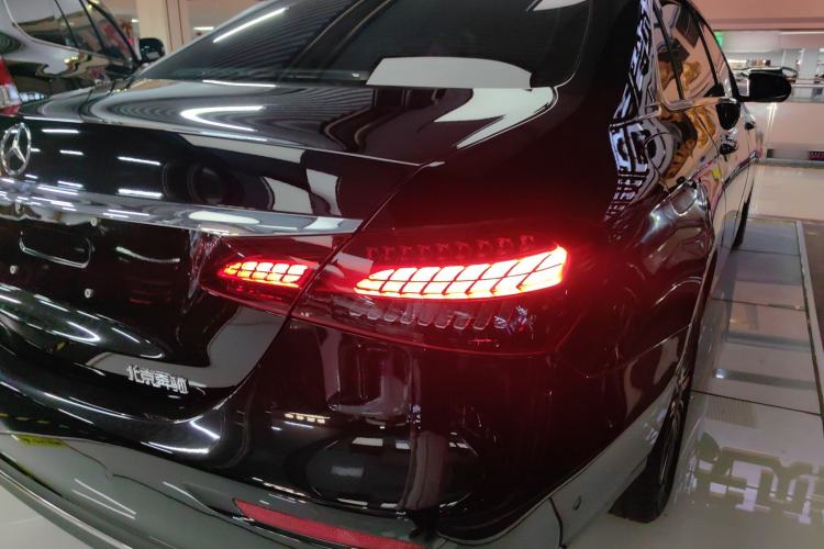 Used Mercedes-Benz E-Class 2023 Facelift E 260 L
