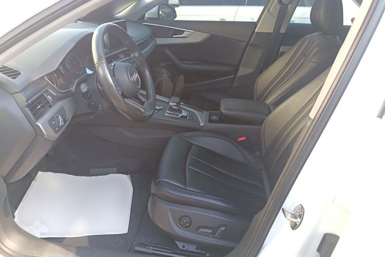 Used Audi A4L 2019 35 TFSI Ambition China V
