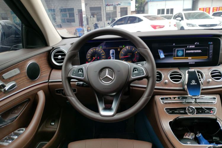 Used Mercedes-Benz E-Class 2018 Facelift E 200 L
