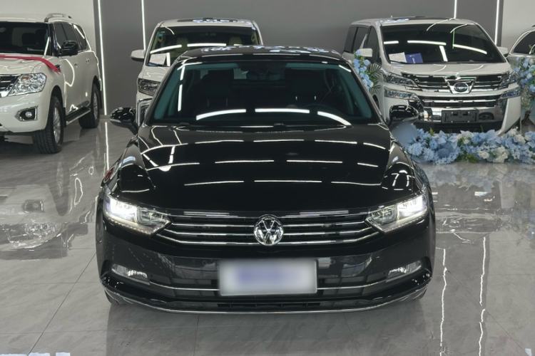 Used Volkswagen Magotan 2019 330TSI DSG Luxury Model China V Standard