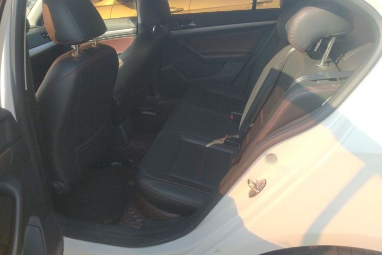 Used Volkswagen Lavida 2019 Lavida Start 1.5L Automatic Trendy Version China VI Standard
