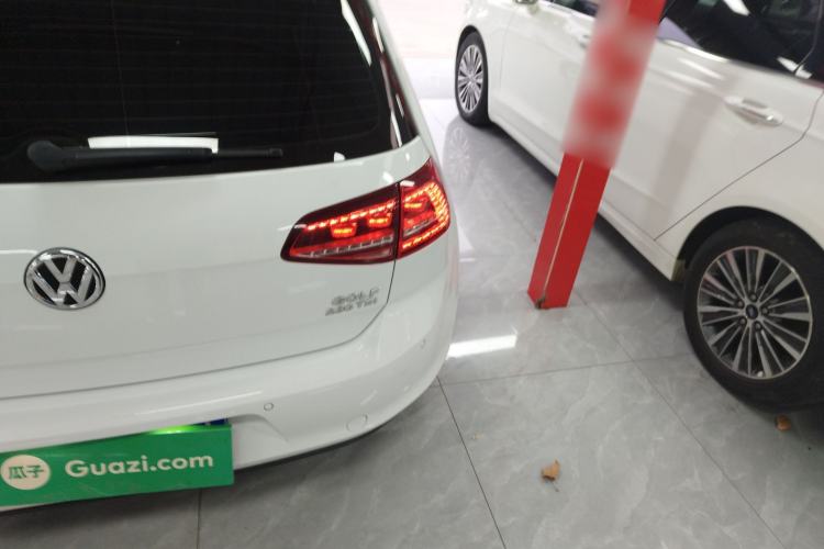 Used Volkswagen Golf 2017 230TSI Automatic Comfort Edition – Celebrating Milestone of One Million Units
