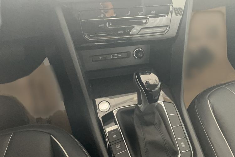 Used Volkswagen Tiguan L 