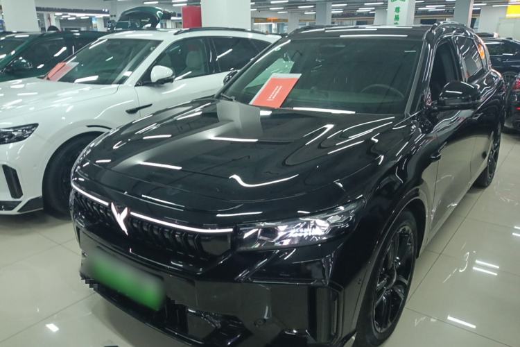 Used VOYAH FREE 2025 318 259 km All-Wheel-Drive Exploration Edition
