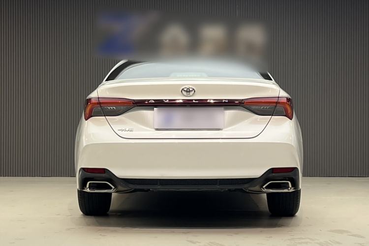 Used Toyota Avalon 2019 2.0L Luxury Edition China VI Standard
