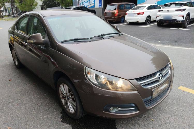 Used  Heyue 2012 1.5L Manual Luxury Sport Edition