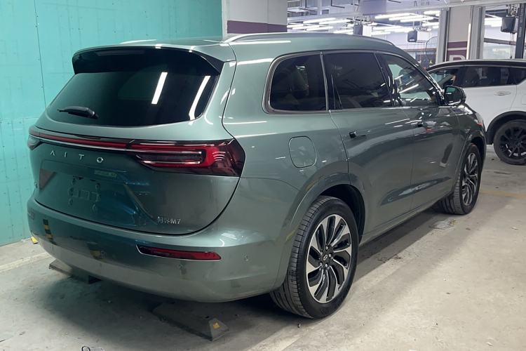 Used Hima AITO M7 2024 1.5T Rear-Drive Plus Version 5 Seats
