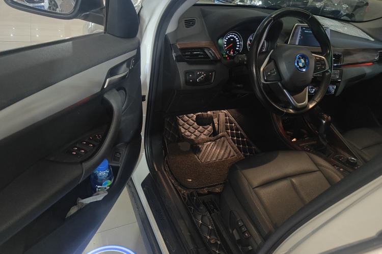 Used BMW X1 2019 sDrive20Li Leading Model
