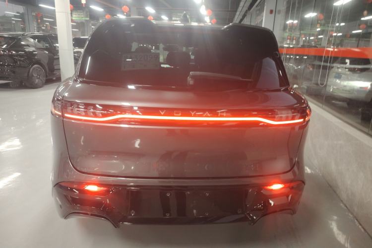 Used VOYAH FREE 2025 318 259 km All-Wheel-Drive Exploration Edition
