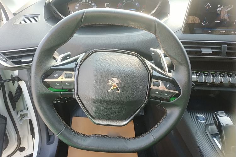 Used Peugeot 5008 2017 380THP 7-Seater Elite Edition