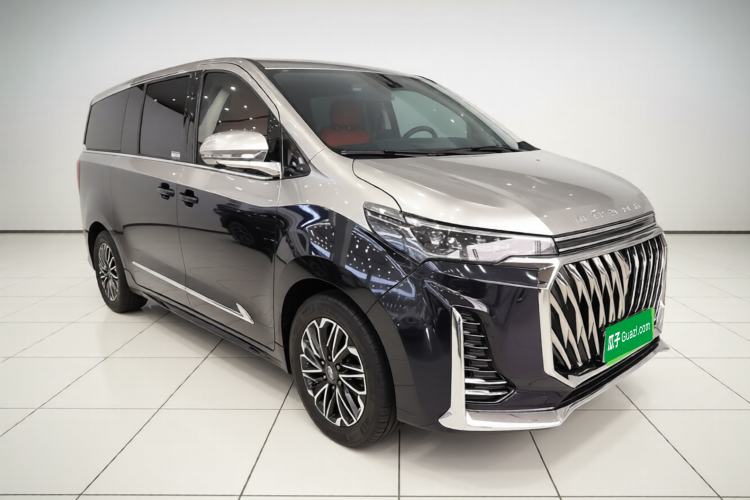 Used SAIC MAXUS G20 2023 Facelifted PLUS 2.0T Gasoline Automatic Luxury Edition