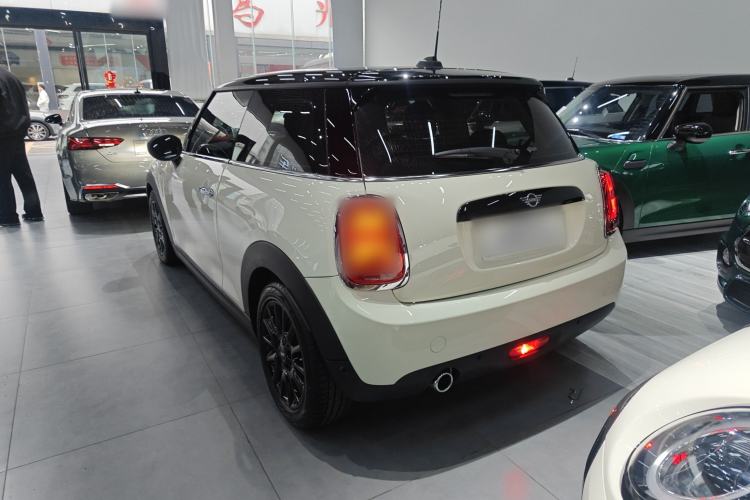 Used MINI MINI 2019 1.5T COOPER Classic Edition
