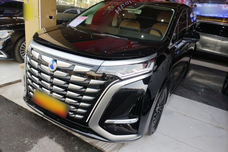 Used Denza D9 2024 DM-i 1050 Luxury Model