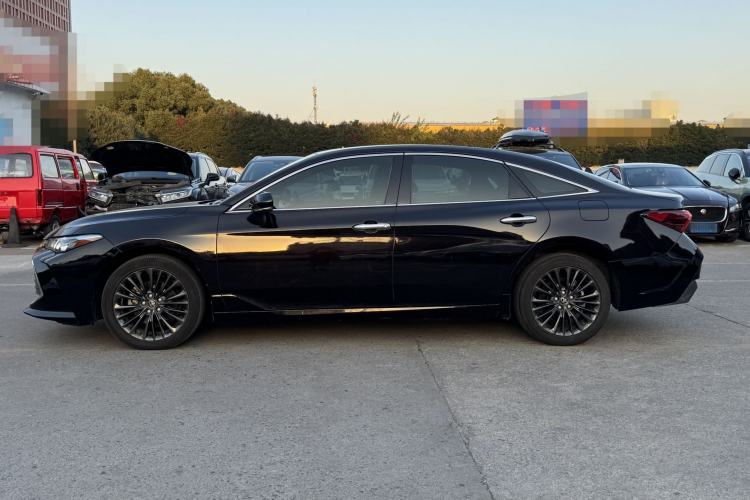 Used Toyota Avalon 2019 2.0L XLE Premium Edition China VI
