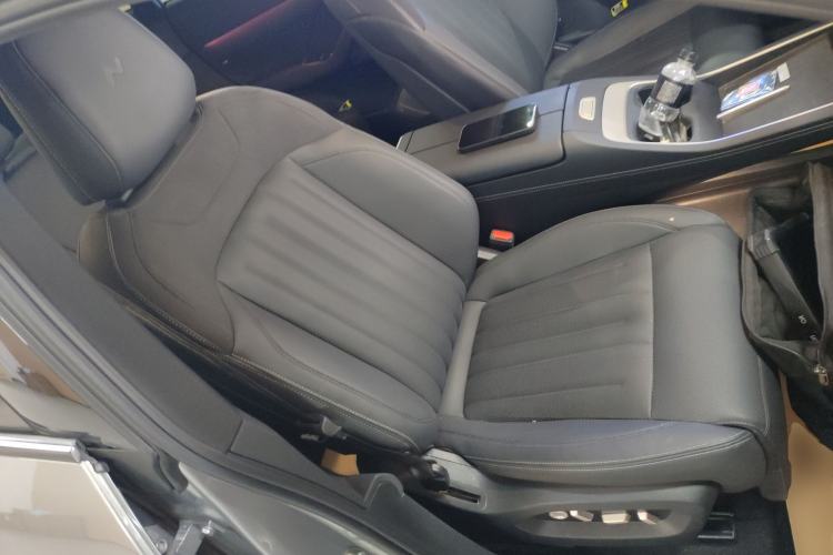 Used ONVO L60 2024 60 kWh All-Wheel Drive
