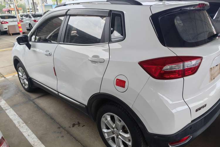 Used Changan CS15 2016 1.5L Manual Fashion Edition
