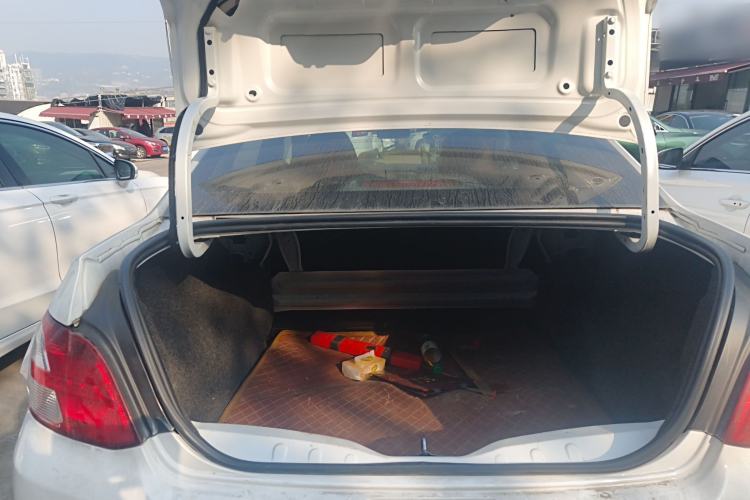 Used Peugeot 301 2016 1.6L Manual Comfort Edition